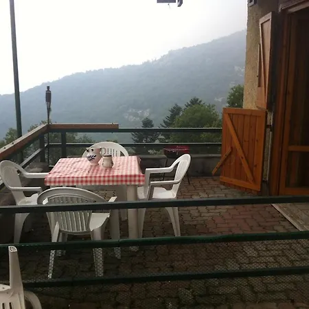 Holiday home Mirtilli